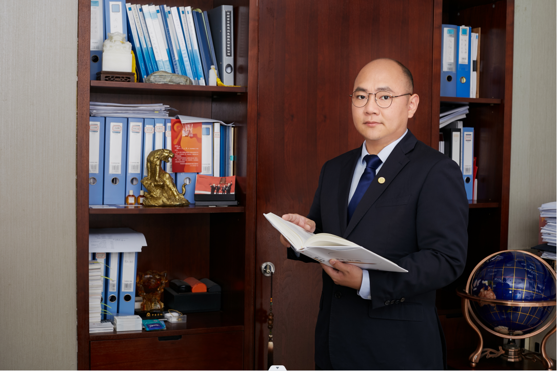 中國建筑裝飾協(xié)會(huì)副會(huì)長訪談錄 | 莊展諾：成為科技裝飾第一股